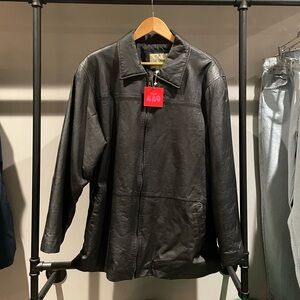 Vintage black leather jacket 80’s